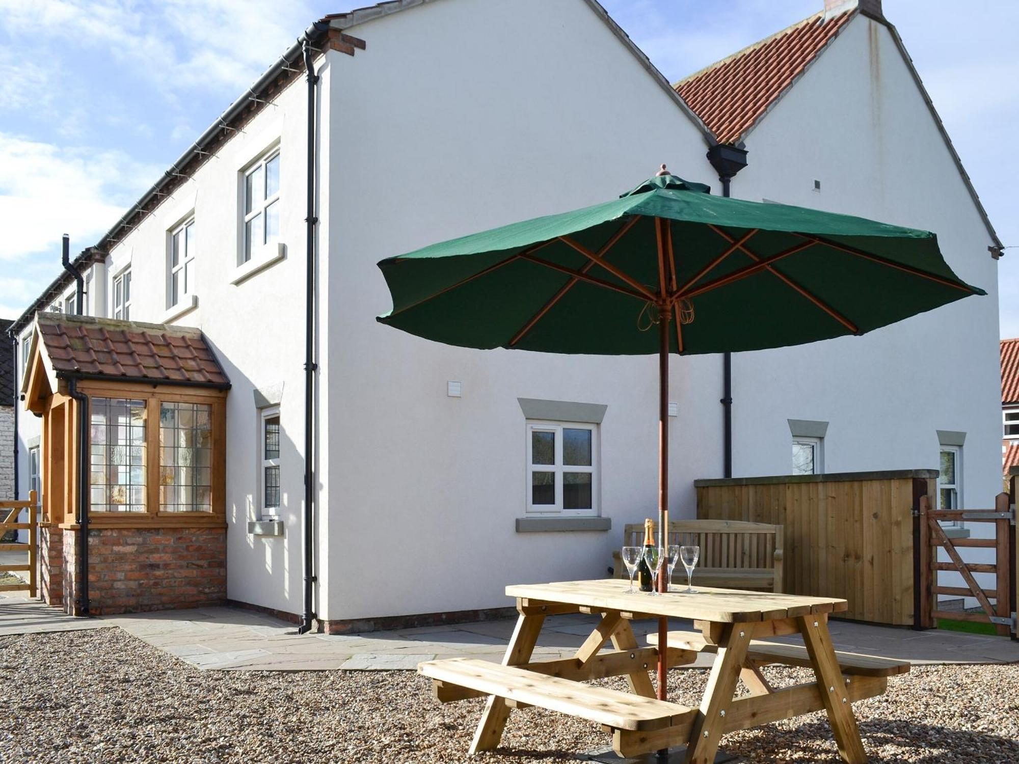 Park Farm Cottage Folkton Экстерьер фото